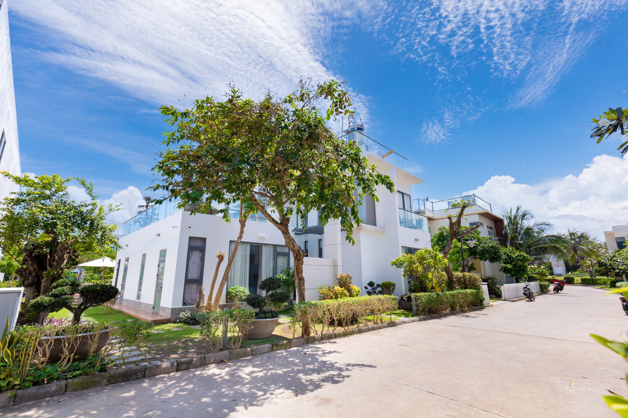 z4770851230767_51a8b60776341010b4cc583645779ee8 The Palm Villas
