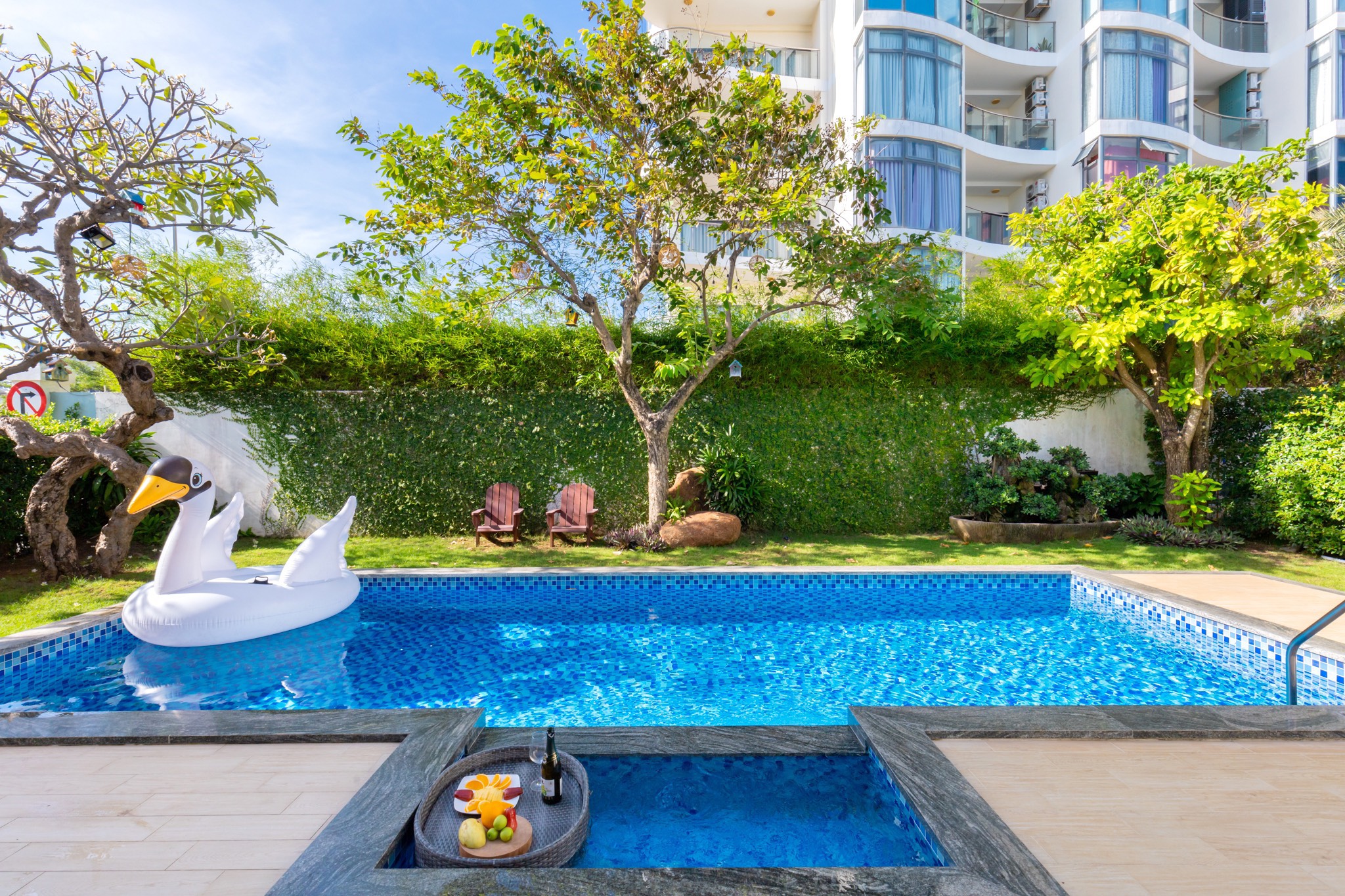 z4989358896738_fe3d07e2719877e738173ee7ae8973bc The Palm Villas