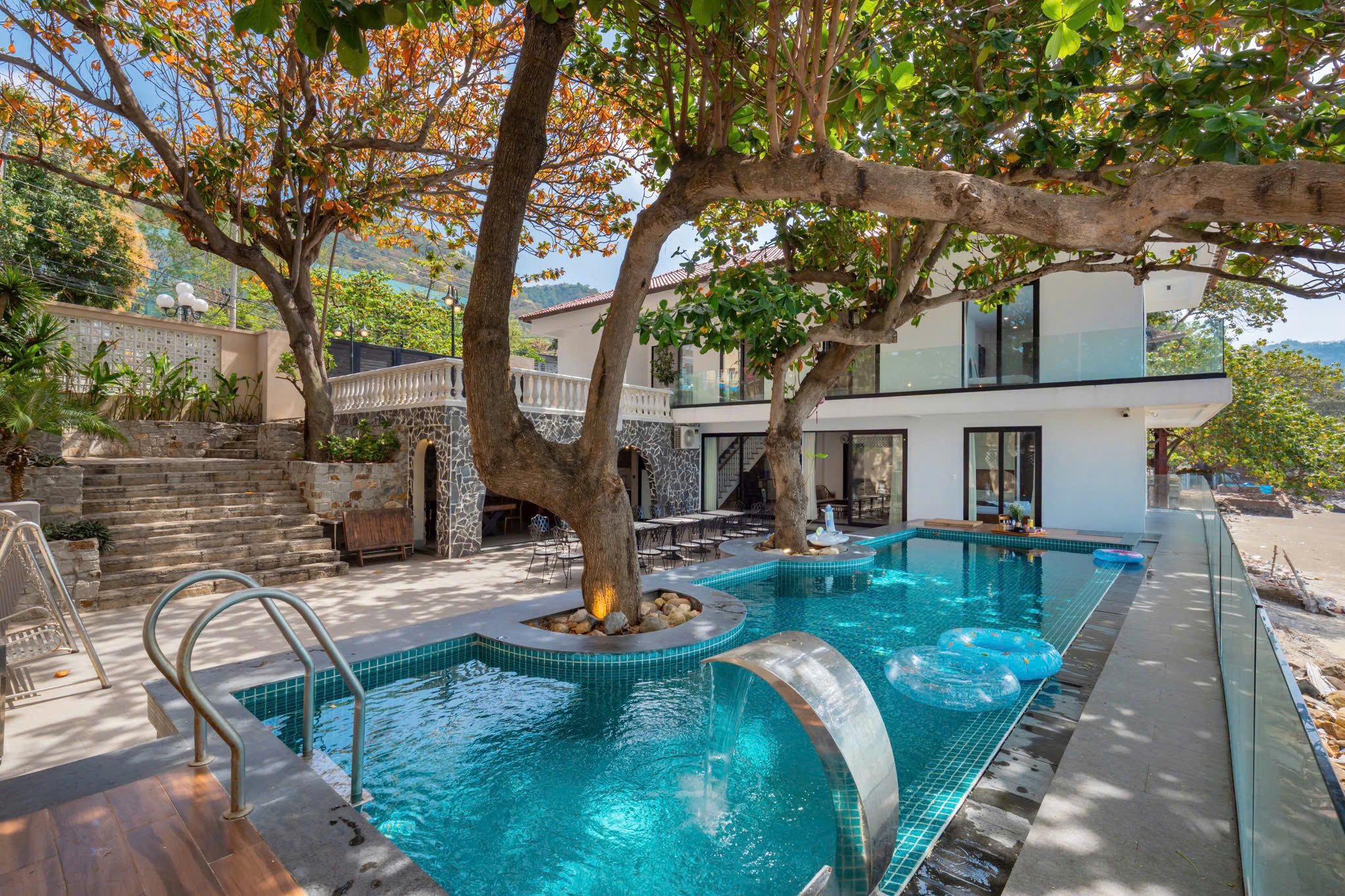 z6498189202483_0336d56221fb08ee97d8cc50c3900f64 The Palm Villas