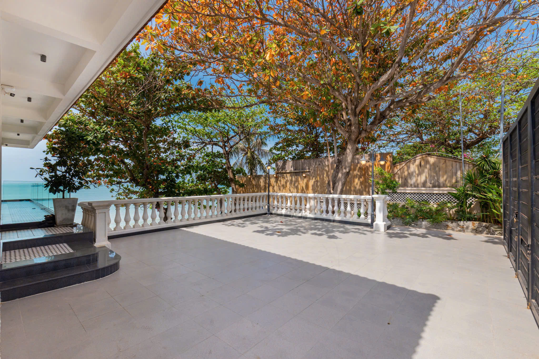z6498189386904_d3df5d73c88661f81524538e2c98606a The Palm Villas